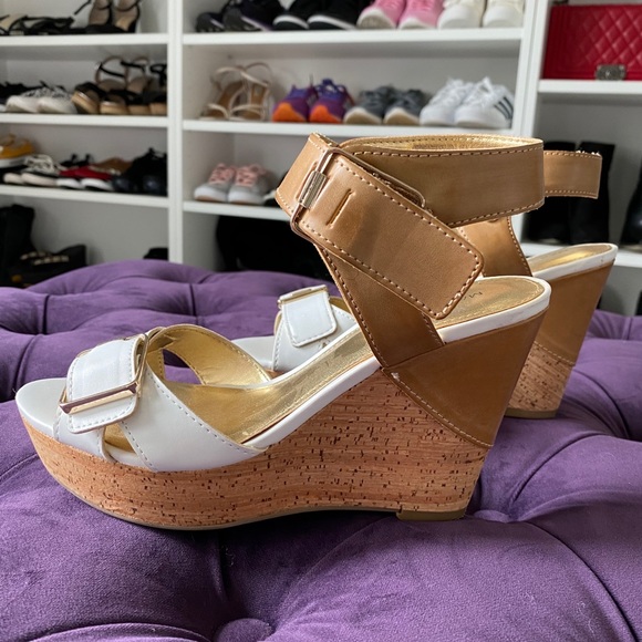 Wedges - Picture 7 of 7